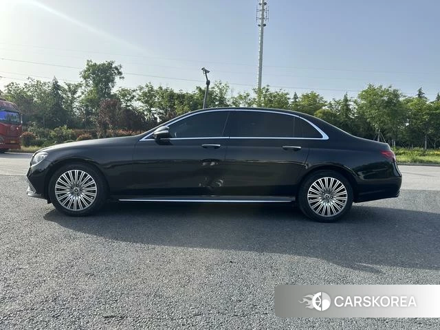 Mercedes-Benz E-class id 4210269 из Китая