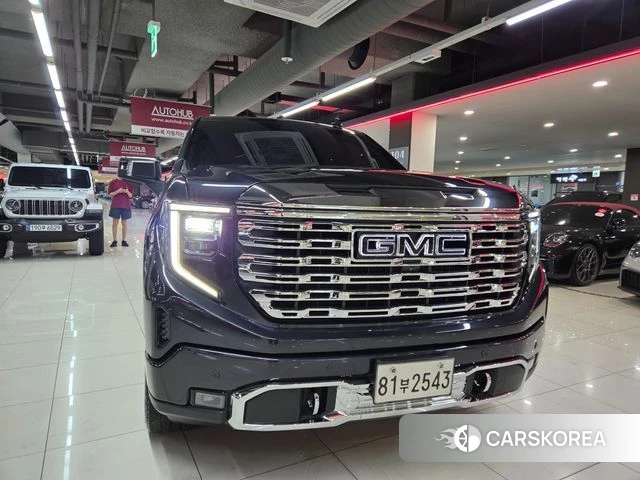 GMC Sierra 2023 Серый из Кореи