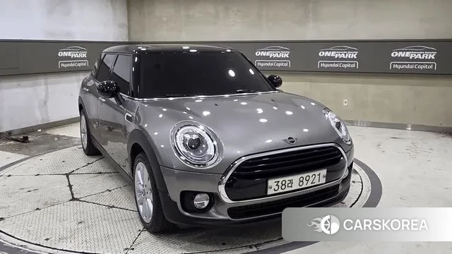 Mini Cooper Clubman 2018 Серебристо-серый из Кореи