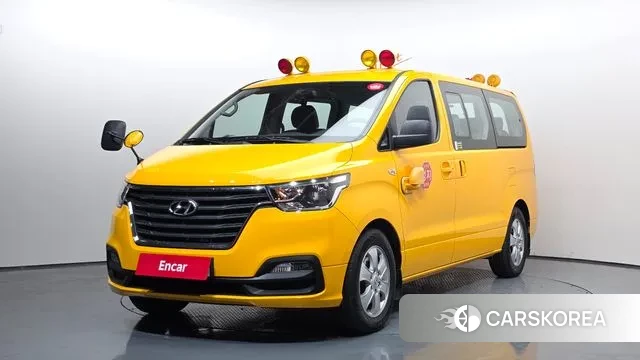 Hyundai The New Grand Starex 2019 Желтый из Кореи