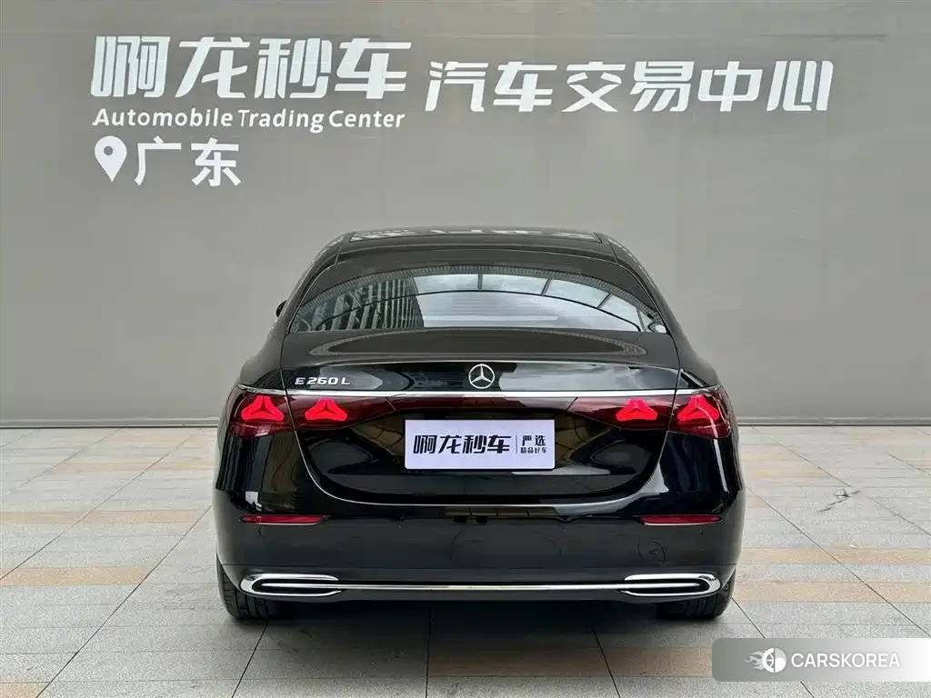 Mercedes-Benz E-Class 2024 Черный из Китая