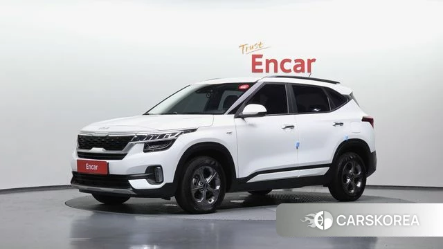Kia Seltos 2022 Белый из Кореи