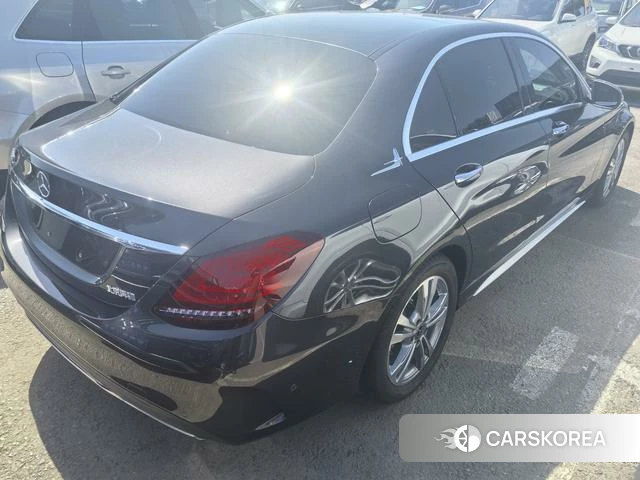 Mercedes-Benz Class C 2021 Черный из Китая