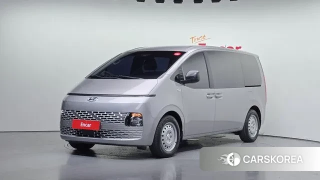 Hyundai Staria 2022 Серебряный из Кореи