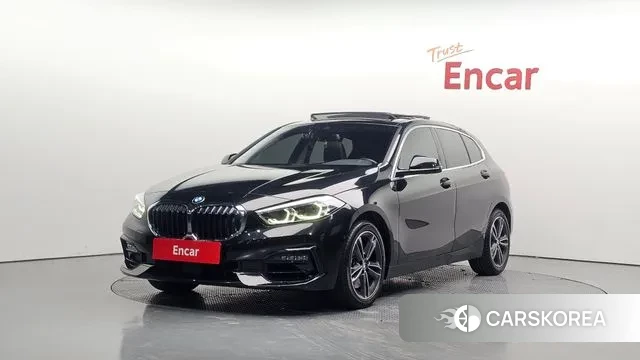 BMW 1 Series (F40) 2022 Черный из Кореи