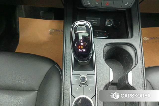 Cadillac XT4 2021 Белый из Китая