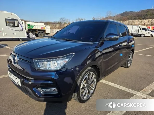 Ssangyong Tivoli Armor 2018 Синий из Кореи