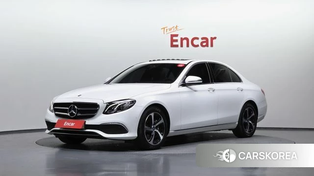Mercedes-Benz E-Class W213 2020 Белый из Кореи
