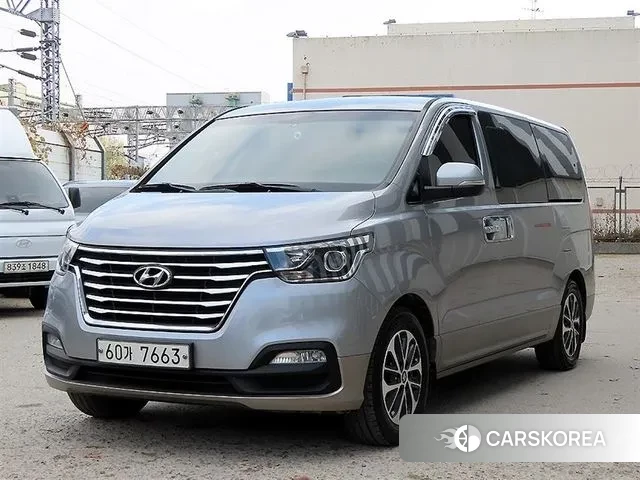 Hyundai The New Grand Starex 2018 Серебряный из Кореи