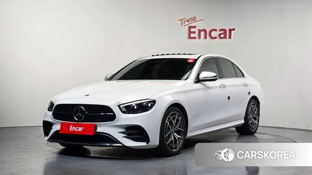Mercedes-Benz E-Class W213 2020 Белый из Кореи