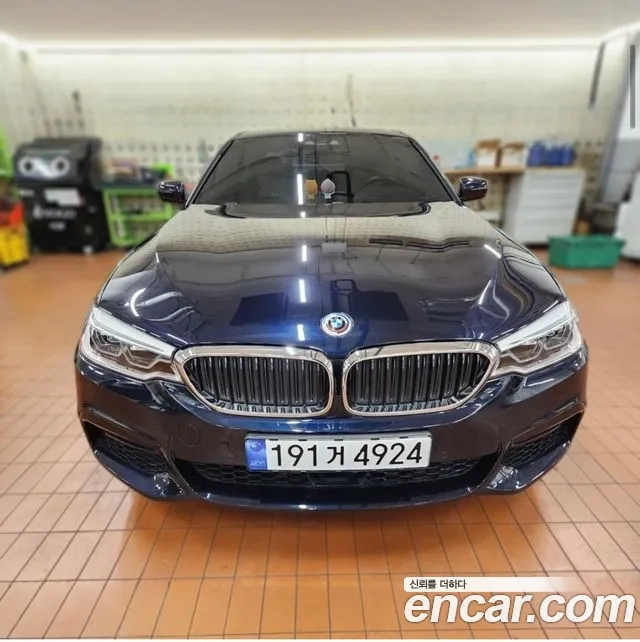 BMW 5 Series (G30) 2020 Синий из Кореи