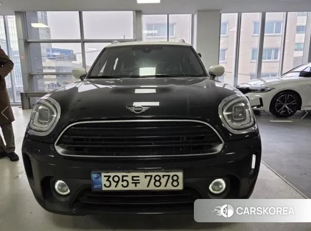 Mini Cooper Countryman 2021 Черный из Кореи