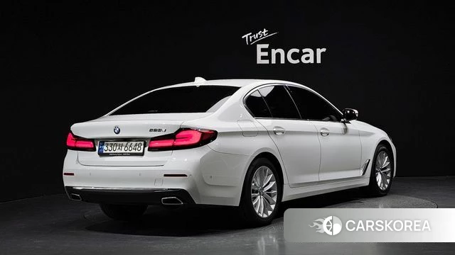 BMW 5 Series (G30) 2021 Белый из Кореи