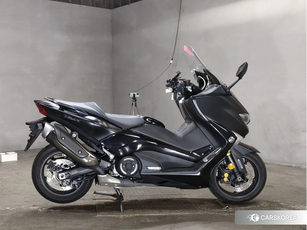Проданный Yamaha T-MAX 530 DX 2019 из Японии