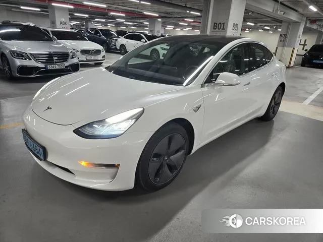 Tesla Model 3 2020 Белый из Кореи