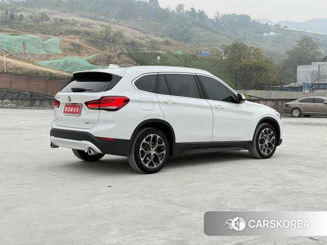 BMW X1 2021 Белый из Китая