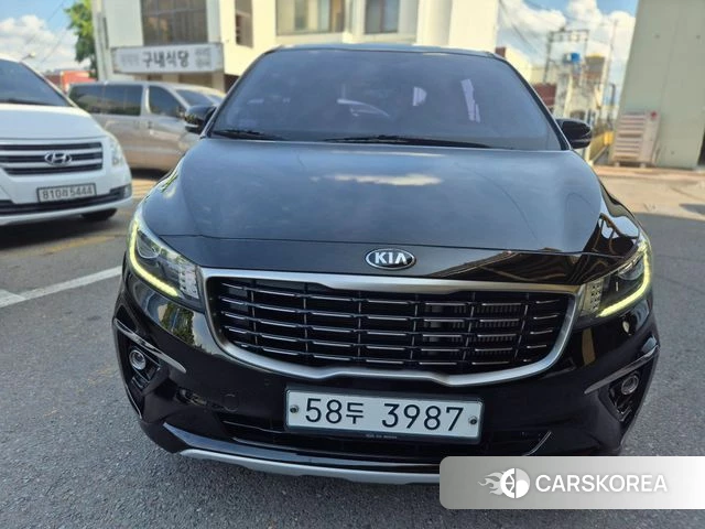 Kia The New Carnival 2019 Черный из Кореи