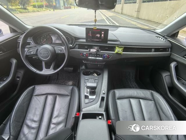 Audi A5 2018 Синий из Китая