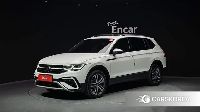Volkswagen Tiguan Allspace 2023 Белый из Кореи