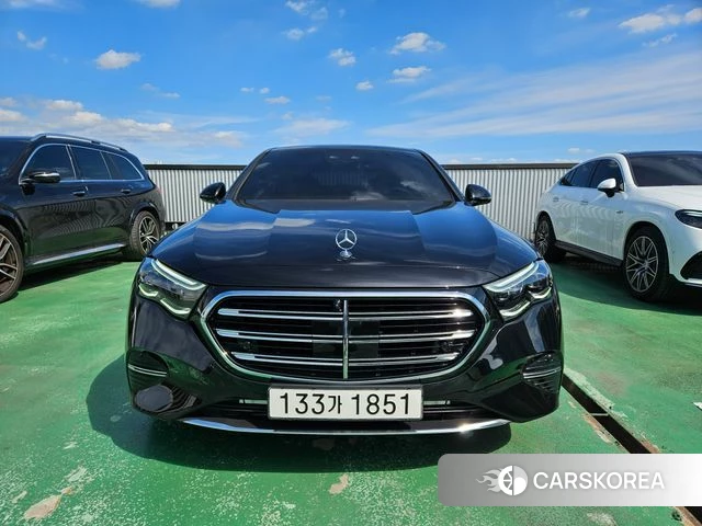 Mercedes-Benz E-Class W214 2025 Черный из Кореи