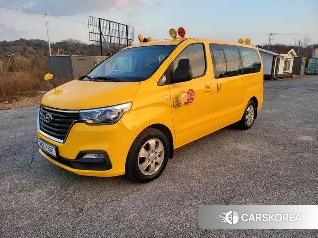 Hyundai The New Grand Starex 2020 Желтый из Кореи