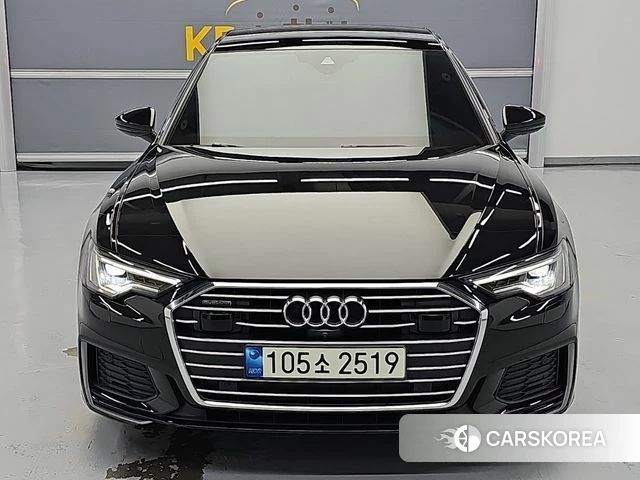 Audi A6 (C8) 2021 Черный из Кореи
