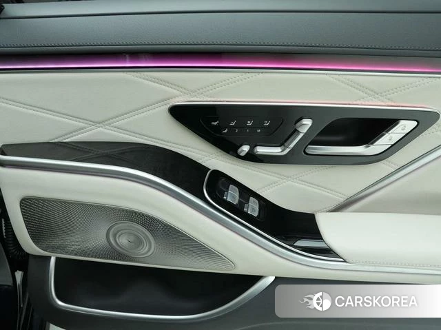 Mercedes-Benz Maybach S-class 2026 Синий из Китая