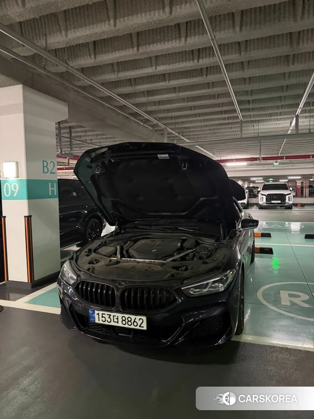BMW 8 Series (G15) 2021 Черный из Кореи