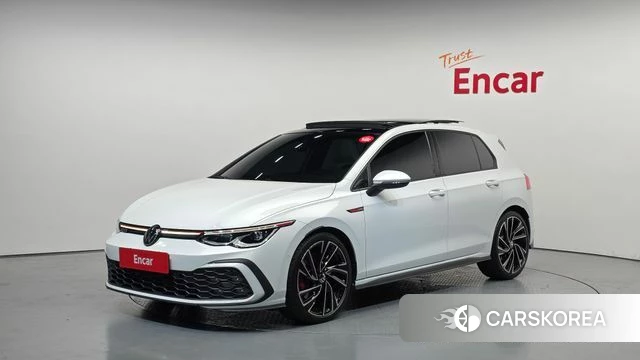 Volkswagen Golf 8th Generation 2024 Белый из Кореи