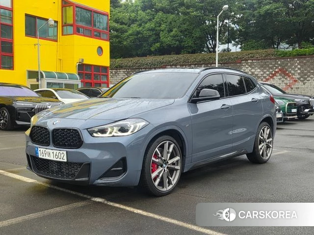 BMW X2 (F39) 2021 Светло-серебряный цвет из Кореи
