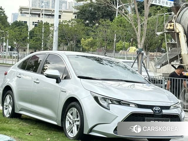 Toyota Lei Ling 2022 Серебристо-серый из Китая