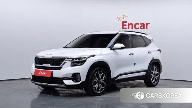 Kia Seltos 2022 Белый из Кореи
