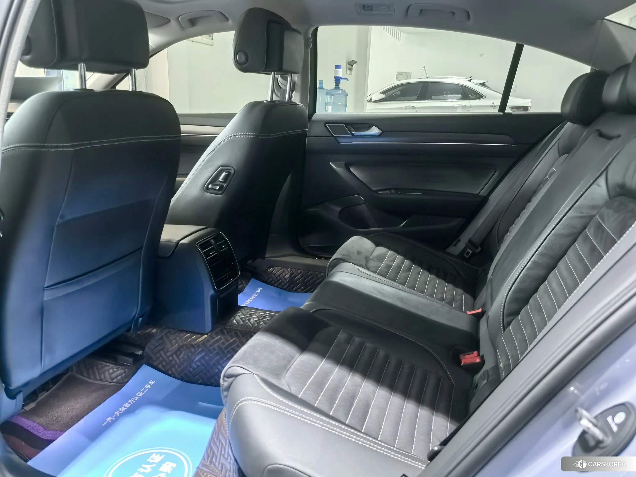 Volkswagen Magotan 2021 Синий из Китая
