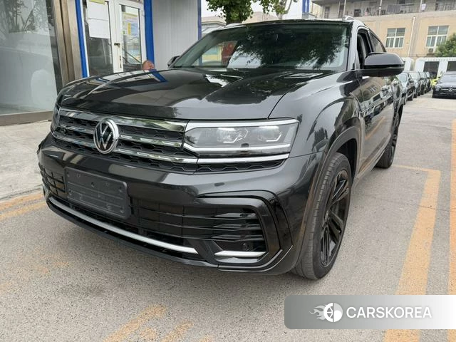 Volkswagen Tourang 2022 Темно-серый из Китая