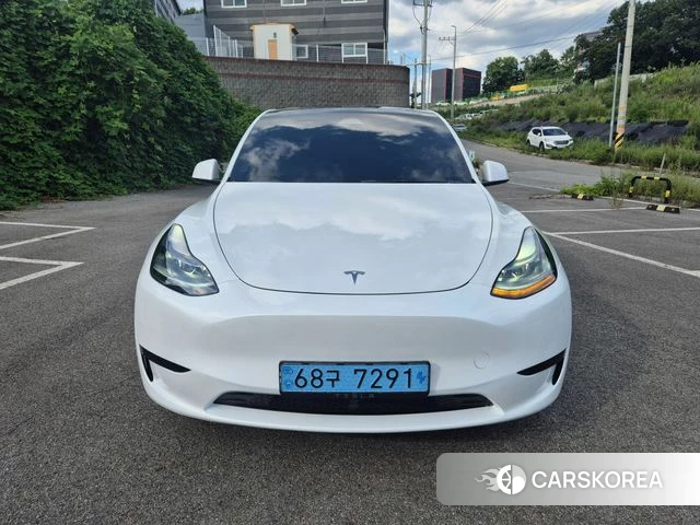 Tesla Model Y 2024 Белый из Кореи