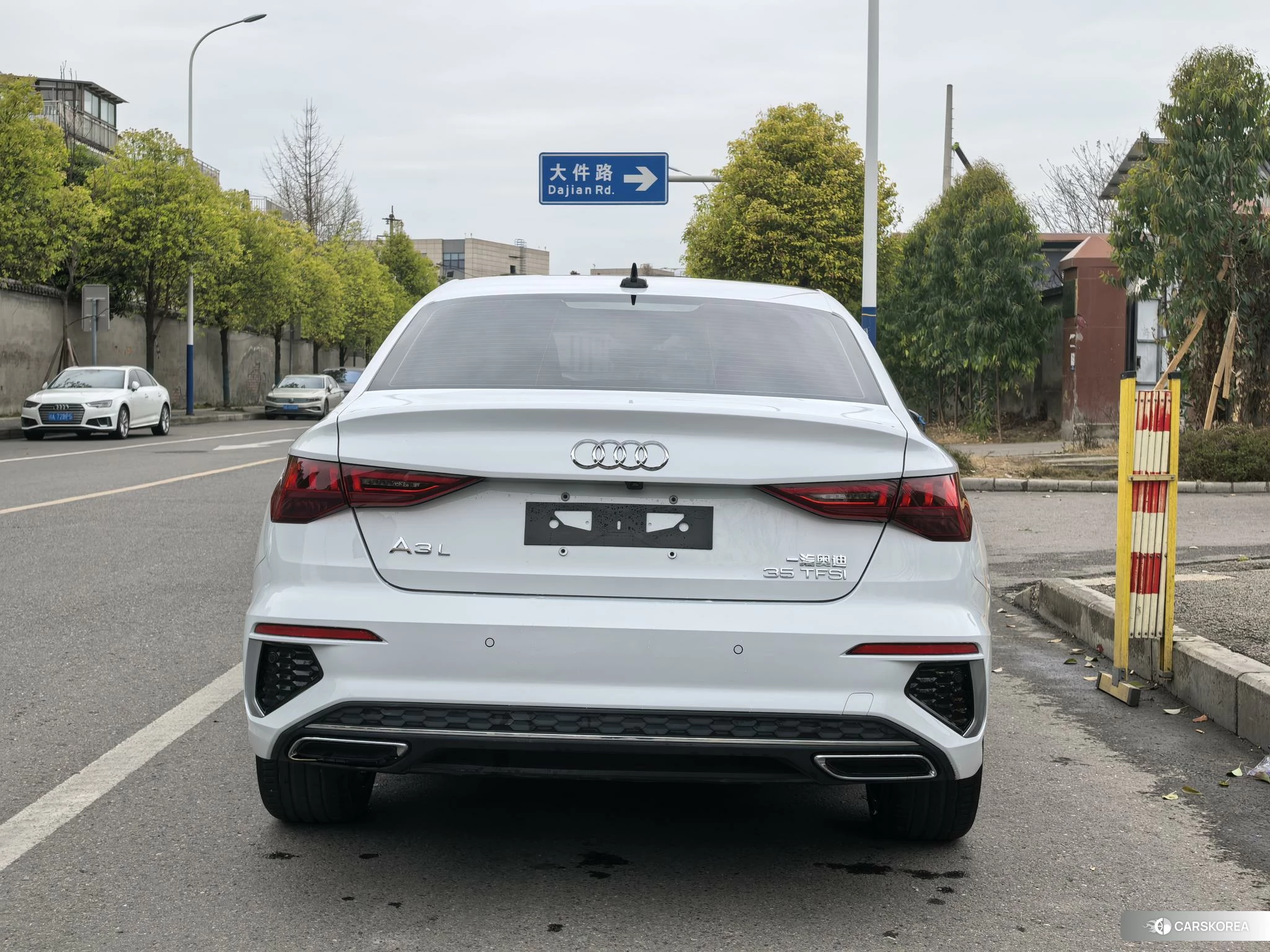 Audi A3 2023 Белый из Китая