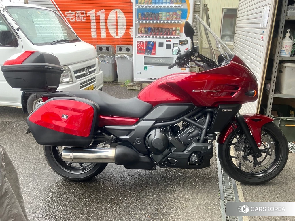 Проданный Honda CTX700 DCT 2014 из Японии