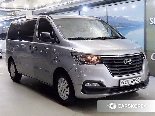 Hyundai The New Grand Starex 2019 Серебряный из Кореи