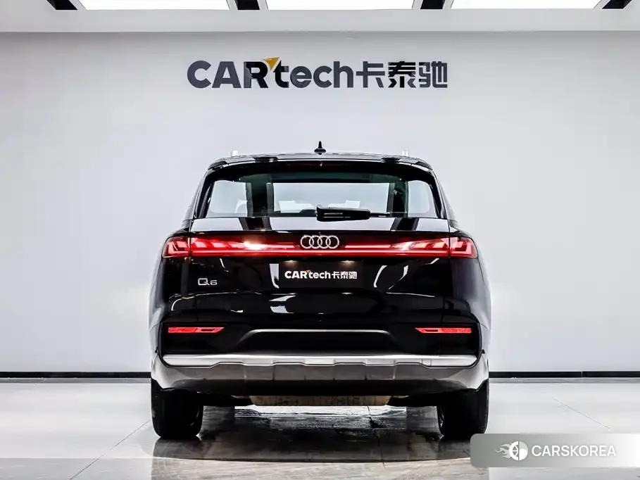 Audi Q6 2024 Черный из Китая