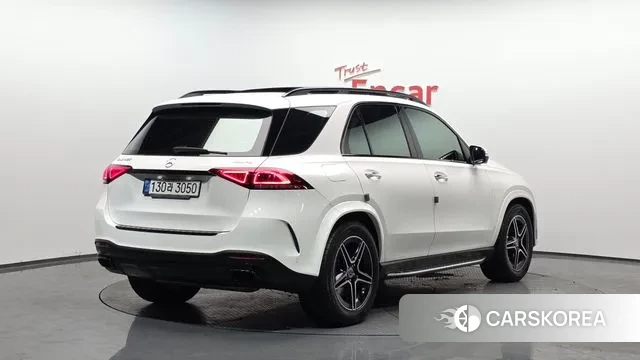 Mercedes-Benz GLE-Class W167 2021 Белый из Кореи