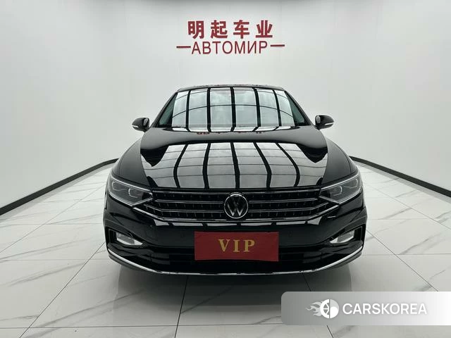 Volkswagen Magotan 2024 Черный из Китая