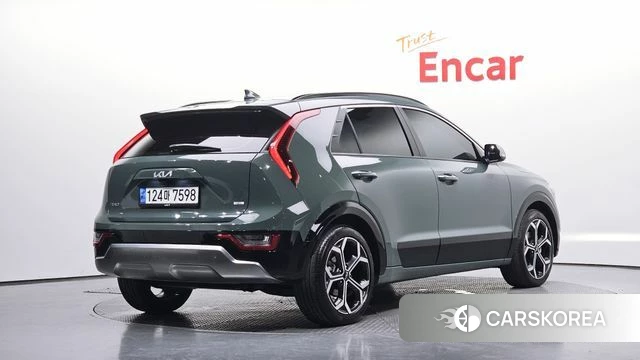 Kia Di Ol Nu Niro 2022 Темно-зеленый из Кореи