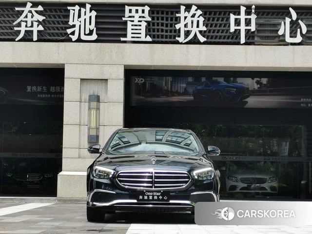 Mercedes-Benz E-class 2022 Черный из Китая