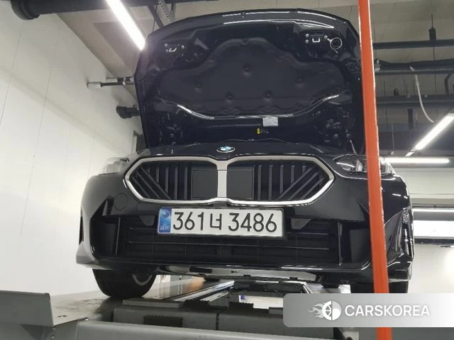 BMW 1 Series (F70) 2025 Черный из Кореи