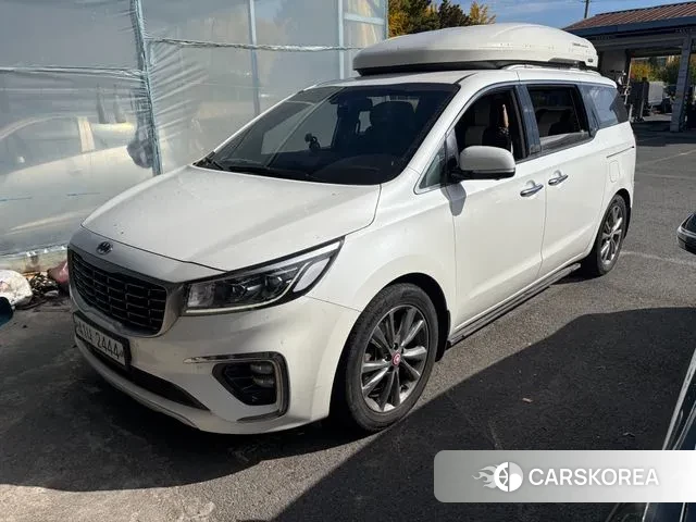 Kia The New Carnival 2018 Белый из Кореи