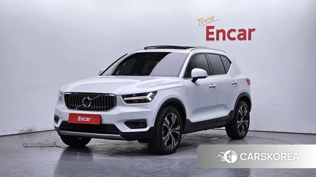Volvo XC40 2022 Белый из Кореи