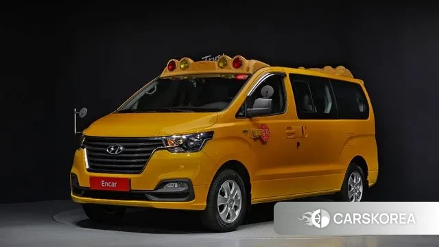 Hyundai The New Grand Starex 2018 Желтый из Кореи