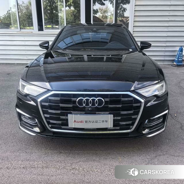 Audi A6L 2025 Черный из Китая