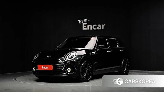 Mini Cooper Clubman 2024 Черный из Кореи