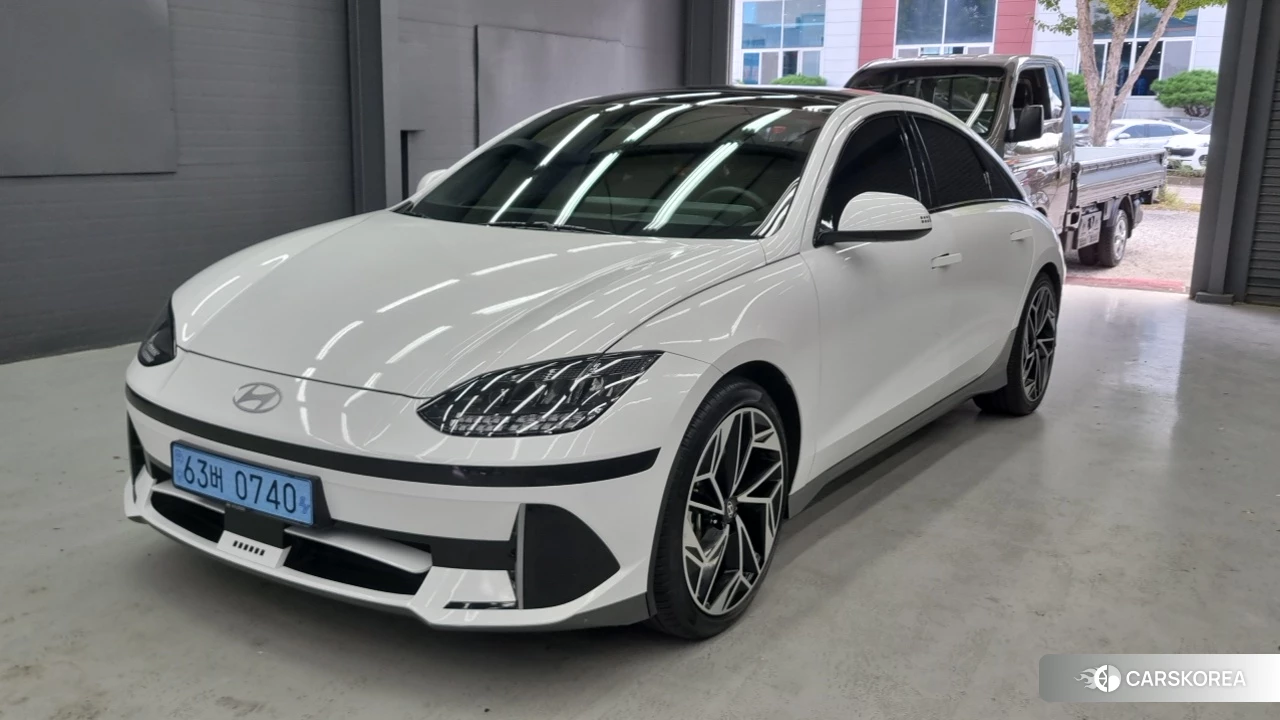 Hyundai Ionic 6 2022 Белый из Кореи